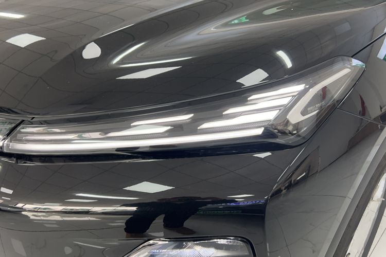 Used Geely Galaxy Galaxy Xingjian 7 EM-i 2025 120km Launch+ Version
