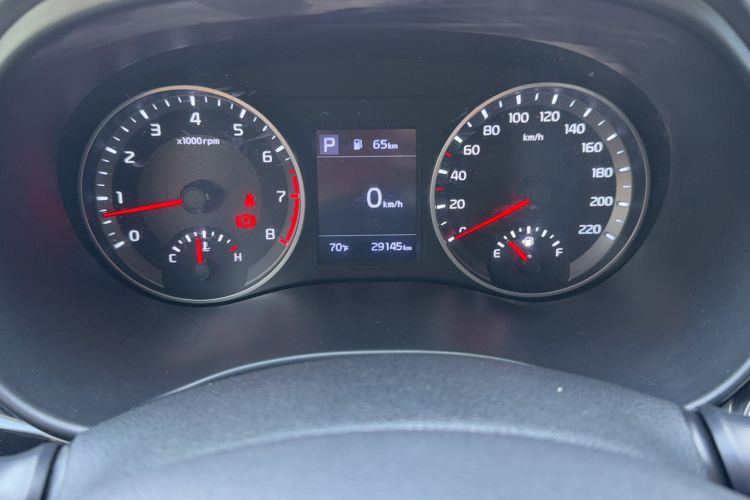 Used Kia kx1 Stonic 2021 1.4L Automatic Fun Edition Odometer Close Up