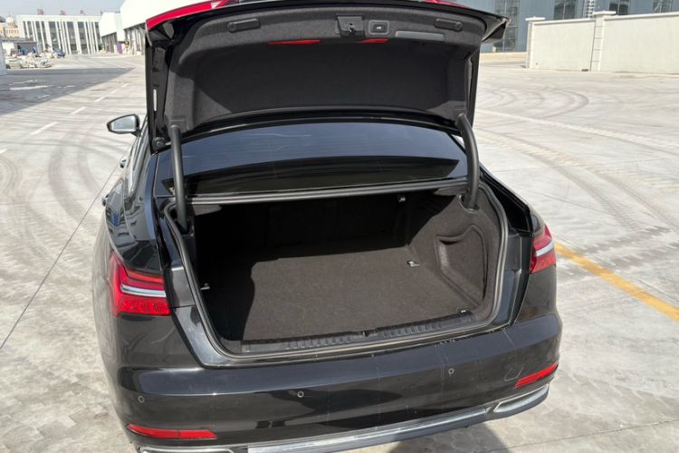 Used Audi A6L 2022 45 TFSI Prestige Elegant Edition
