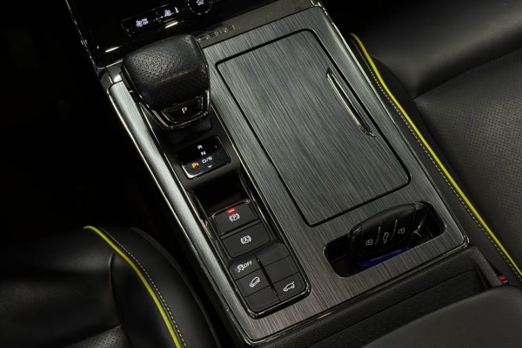 Used Roewe RX5 2021 PLUS 330TGI Automatic National Trend Intelligent Deluxe Edition Interior 12