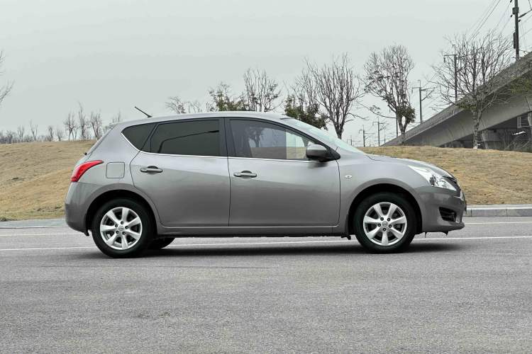 Used Nissan Tiida 2011 1.6L CVT Comfort Model
