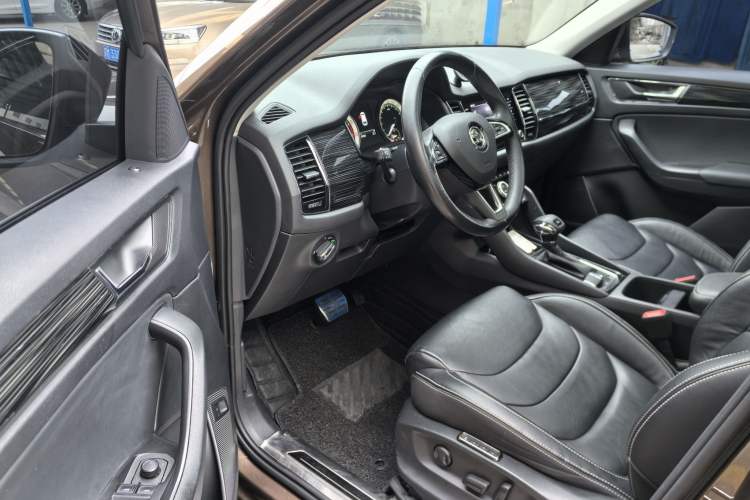 Used Skoda Kodiaq 2018 Restyled TSI330 7-Seater Two-Wheel Drive Luxury Tech Edition
