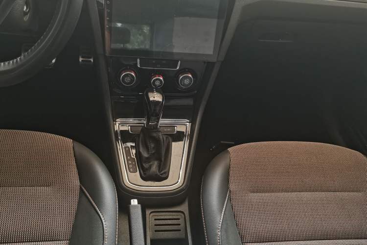 Used Volkswagen C-TREK 2017 1.6L Automatic Comfort Model
