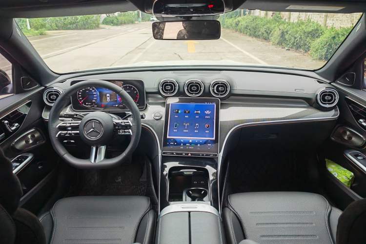 Used Mercedes-Benz C-Class 2023 Restyled C 260 L Night Edition Sports Version