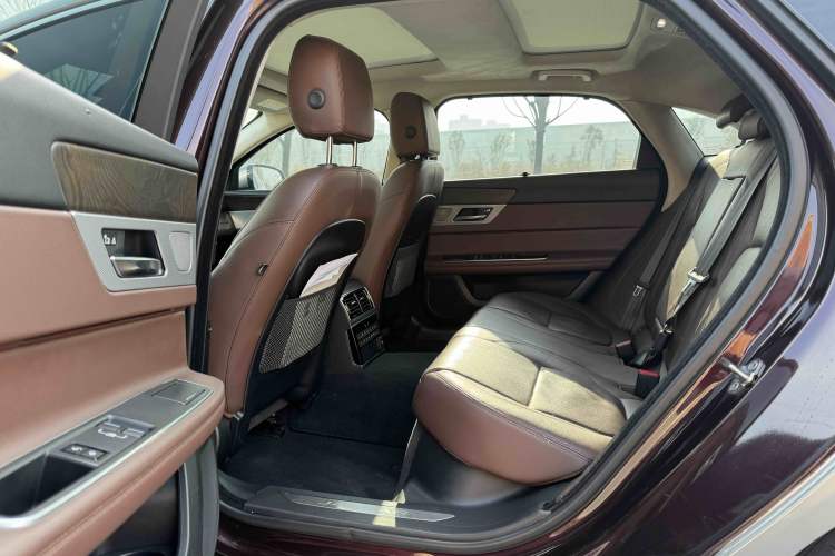 Used Jaguar XFL 2020 XFL 2.0T P250 Four-Wheel Drive Luxury Edition