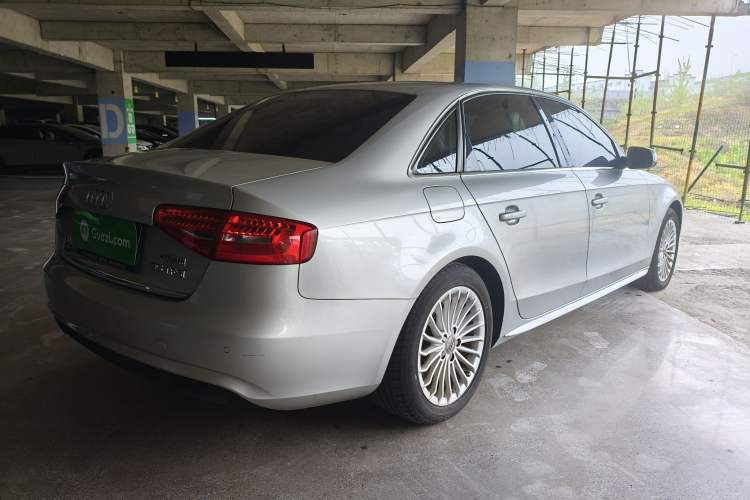 Used Audi A4L 2015 35 TFSI Automatic Comfort Model Exterior 2