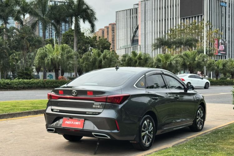 Used CHANGAN Eado 2023 Changan Edition PLUS Blue Whale NE 1.4T GDI DCT Prestige Version
