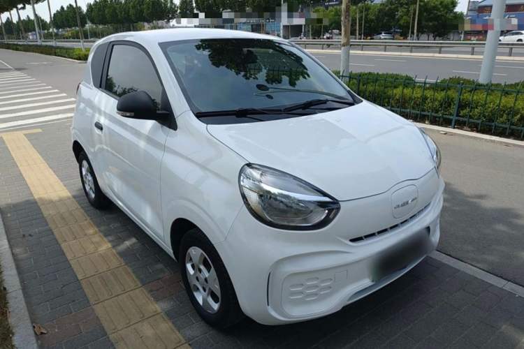 Used Roewe Clever 2021 302 km New Four-Seater Super-Efficient Version