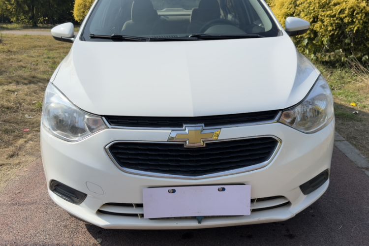 Used Chevrolet Sail 2015 Sail 3 1.5L Manual with Ideal Sunroof Edition
