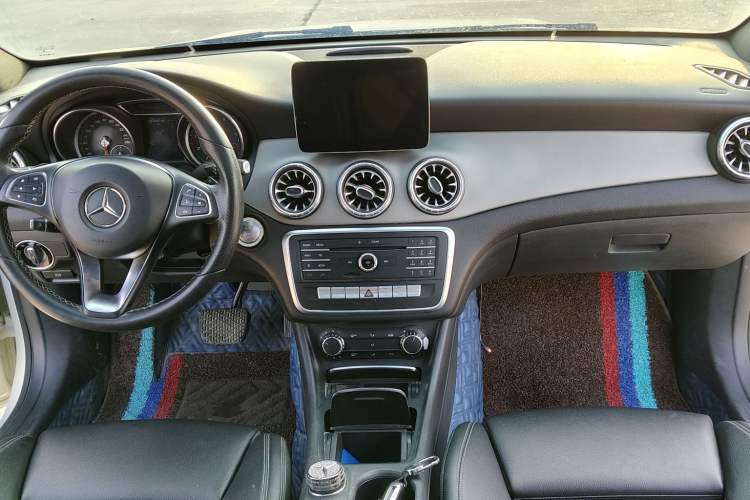 Used Mercedes-Benz CLA 2017 Facelifted CLA 200 Stylish Edition