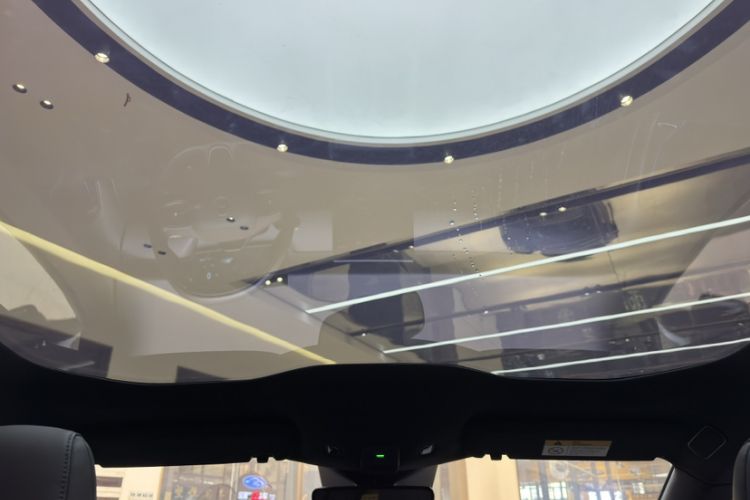 Used Nio ET5T 2024 75kWh Touring Interior 3