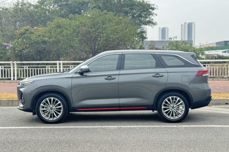 Used CHANGAN OSHAN X7 PLUS 2022 1.5T Blue Whale Edition Automatic ZhiZun Model
