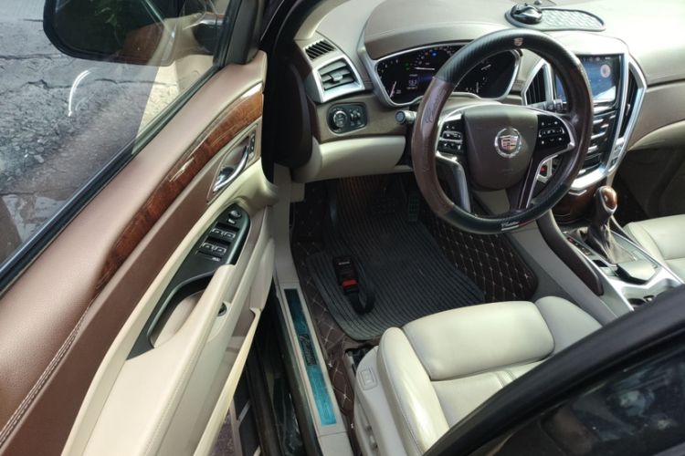 Used Cadillac SRX 2014 3.0L Elite Model