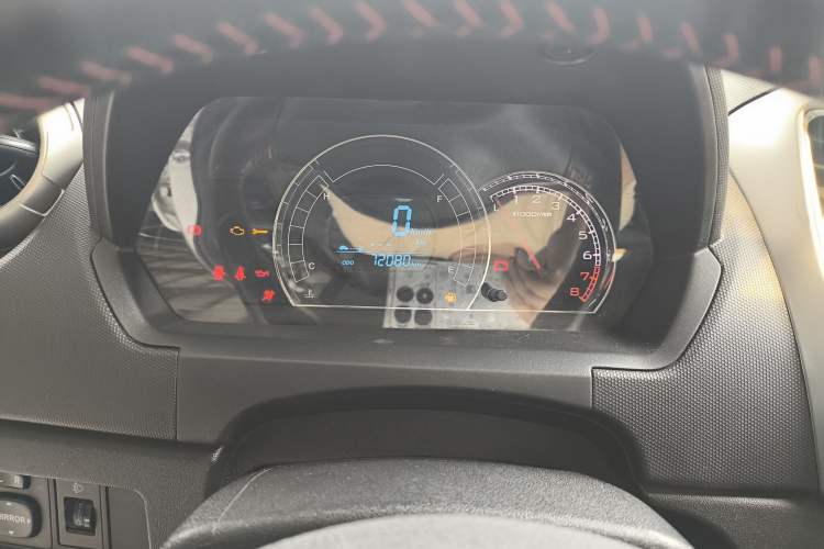 Used Great Wall M4 2014 1.5L Manual Elite Model Odometer Close Up