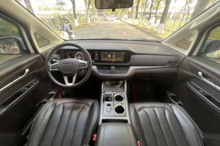 Used BAW Ruisheng Ace M7 2023 2.0L Automatic Long Wheelbase Business Version 9 Seats
