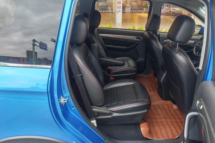 Used Cowin V3 2016 1.5L Automatic SmartConnect II Navigation Edition