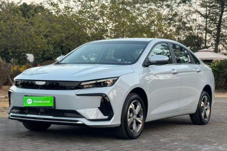 Used Geely Auto Emgrand L HiP 2024 Longteng Edition 1.5TD-DHT Pro 100KM Superior Model