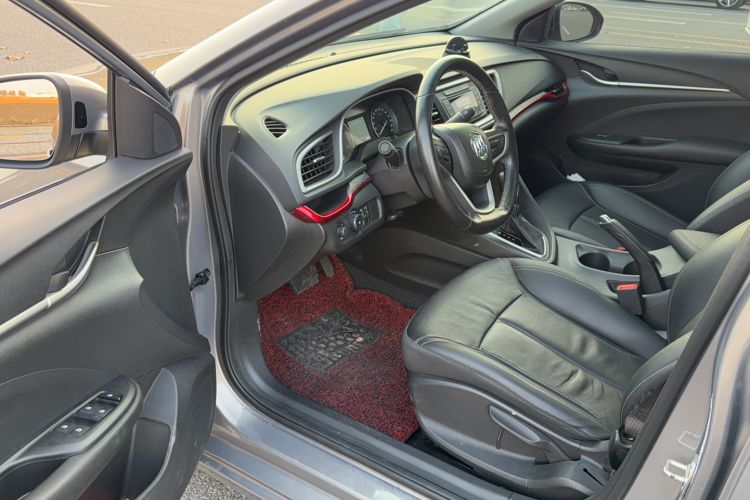 Used Buick Excelle GX 2018 18T Automatic Elite Model
