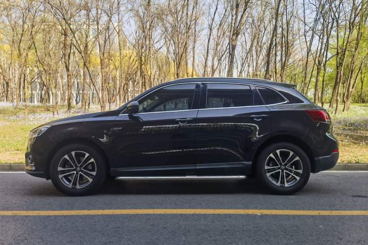 Used BORGWARD BX7 2016 28T Two-Wheel Drive Luxury Version 5 Seats