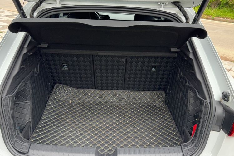 Used Audi A3 2024 Sportback 35 TFSI Fashionable Sports Model Trunk