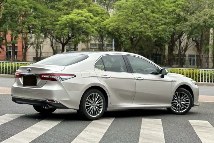 Used Toyota Camry 2019 Revised Version Dual-Engine 2.5 HG Luxury Edition Exterior 6