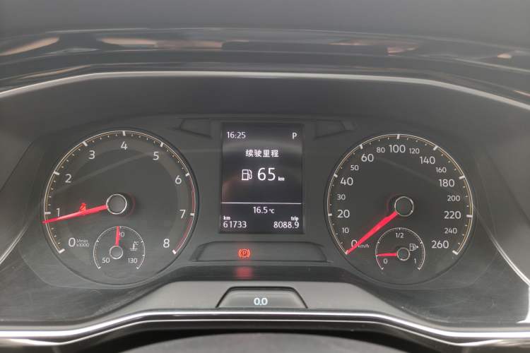 Used Volkswagen Sagitar 2022 280TSI DSG Flyover Edition Odometer Close Up