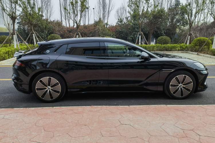 Used Denza Z9GT 2024 1100 Four-Wheel Drive Max Edition
