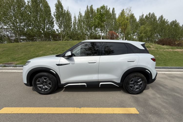 Used BYD Yuan UP 2024 401 km Active Version Exterior 2