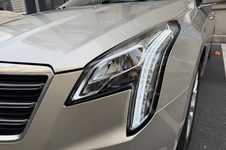 Used Cadillac XTS 2018 28T Tech Edition Left Front Headlight