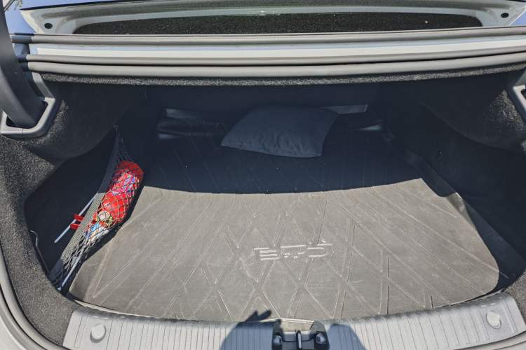 Used BYD Seal 2024 HONOR Edition DM-i 1.5L 121km Prestige Model