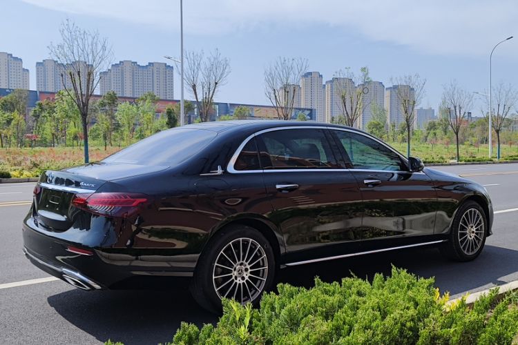 Used Mercedes-Benz E-Class 2021 E 260 L 4MATIC Exterior 6