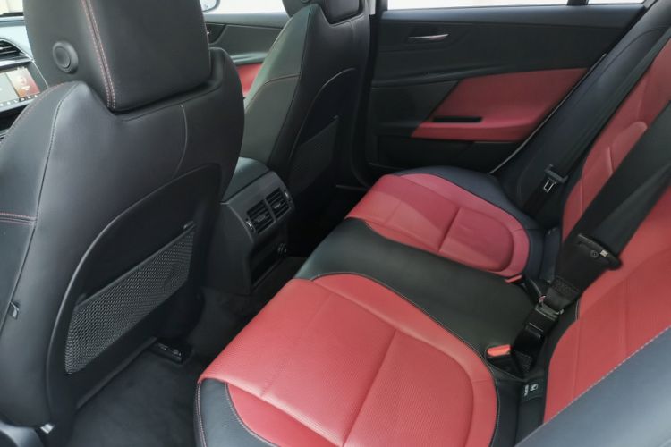 Used Jaguar XE 2018 2.0T 300 PS All-Wheel-Drive R-Sport Sport Edition