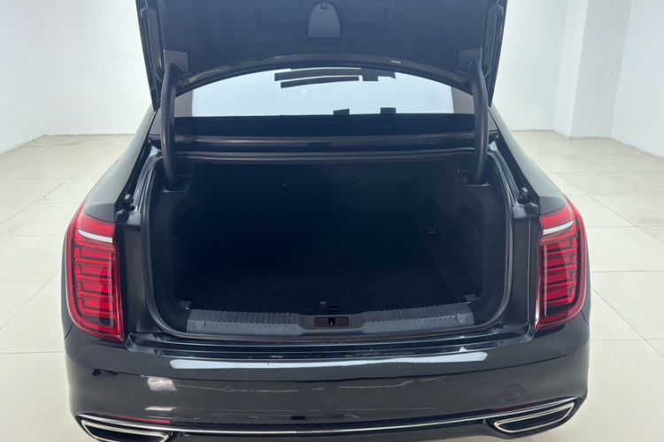 Used Hongqi H9 2022 2.0T Smart Connect Flagship Edition
