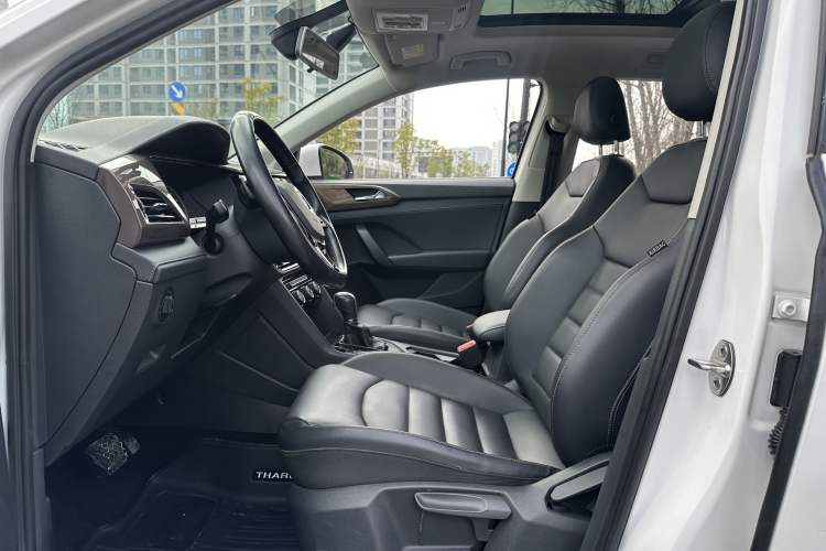 Used Volkswagen Tharu 2020 330TSI All-Wheel-Drive Luxury Edition China VI Standard
