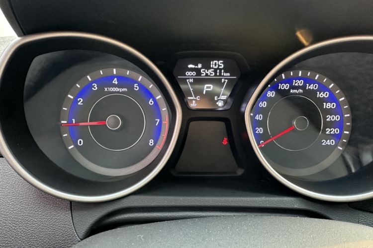 Used Hyundai Elantra (5th Generation / Langdong) 2016 1.6L Automatic Smart Version