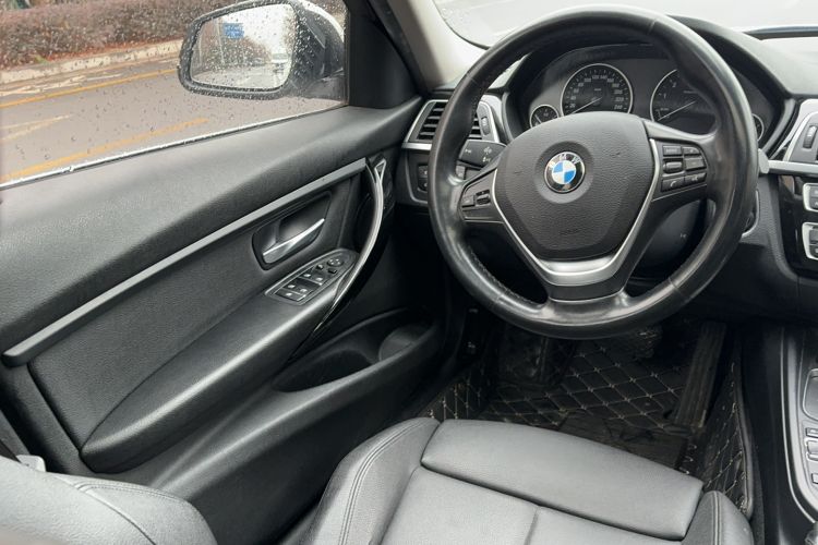 Used BMW 3 Series 2018 318Li
