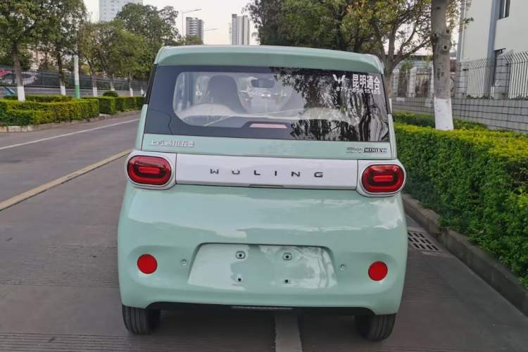 Used Wuling Hongguang MINIEV 2024 3rd Generation 215km Youth Edition