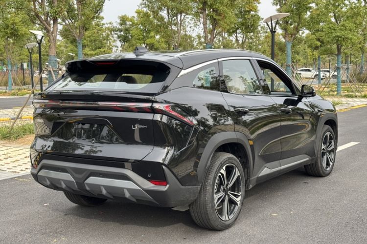 Used Geely Galaxy L7 2025 EM-i 115km Exploration Edition Exterior 6