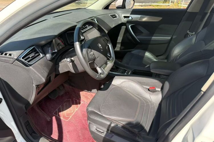 Used DS 4S 2018 30THP Dynamic Edition