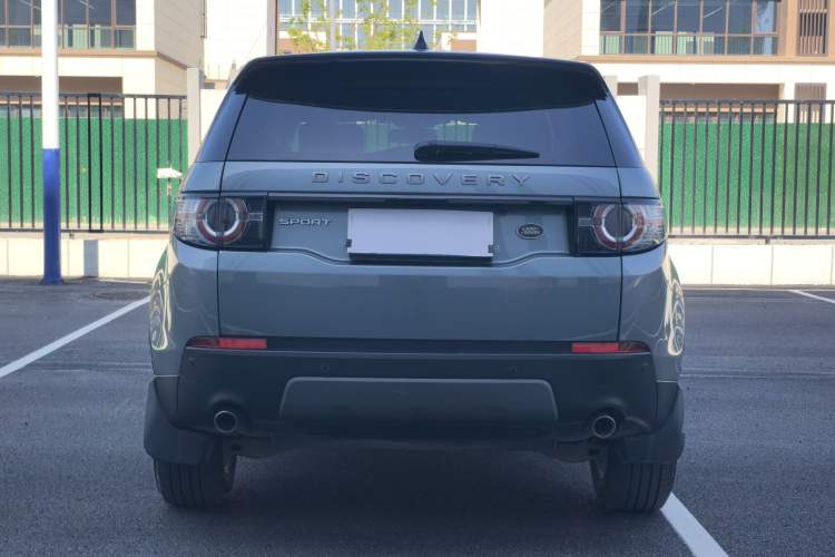 Used Land Rover Discovery Sport 2019 240 PS SE Version China VI Standard Exterior 5