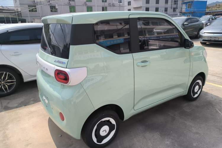 Used Wuling Hongguang MINIEV 2024 3rd Generation 215km Youth Edition Exterior 5
