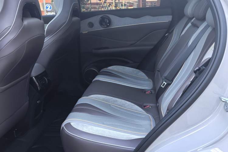 Used BYD Frigate 07 2023 DM-i 100KM Prestige Model