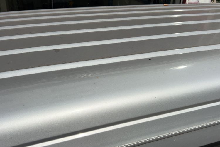 Used Jinbei Hiace X30 2023 1.5L Super-Comfortable Passenger Van 5/6/7-Seater Non-Air-Conditioned Version Model SWC15M