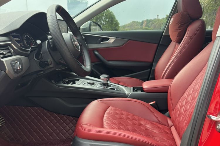 Used Audi A4L 2017 Plus 40 TFSI Ambition Model Interior 2