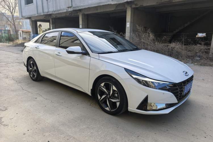 Used Hyundai Elantra 2022 1.5L CVT GLX Elite Edition Exterior 2