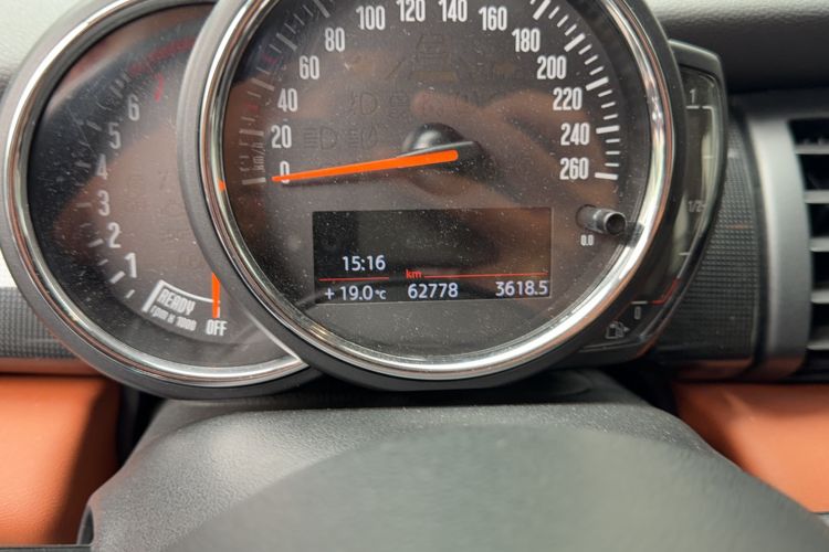 Used MINI 2019 2.0T COOPER S Artist