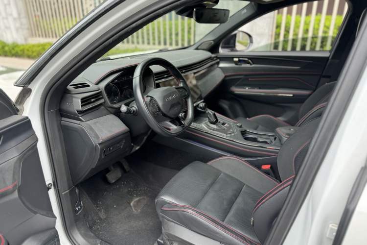 Used Lynk & Co 05 2020 2.0TD Four-Wheel Drive HypeHalo
