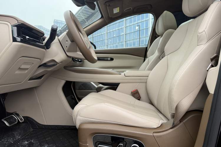 Used Hyptec HT 2023 670 Rear-Drive Ultra-High-Voltage NDA Version