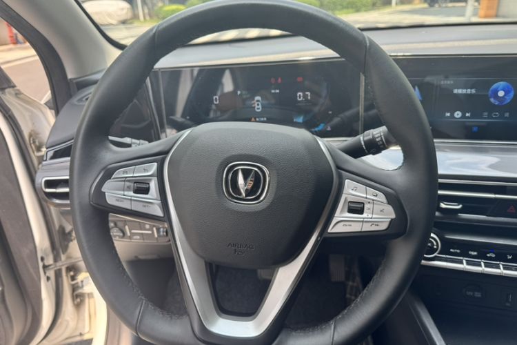 Used CHANGAN Eado 2020 PLUS Blue Whale NE 1.4T GDI DCT Prestige Model Steering Wheel