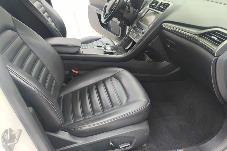 Used Ford Mondeo 2017 EcoBoost 180 Luxury Model